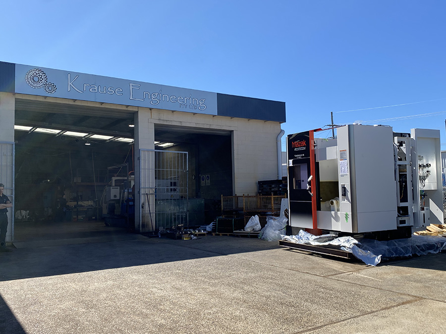 Krause Engineering Mazak Variaxis C 600 unpacking